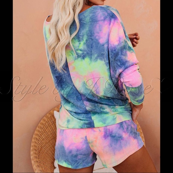 LAST ONE! CORA Tie Dye Shorts and Top Lounge Set - Picture 3 of 8